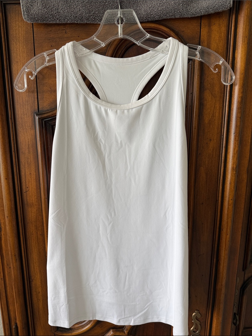Athleta NWT Transcend Racerback Tank Size Large White